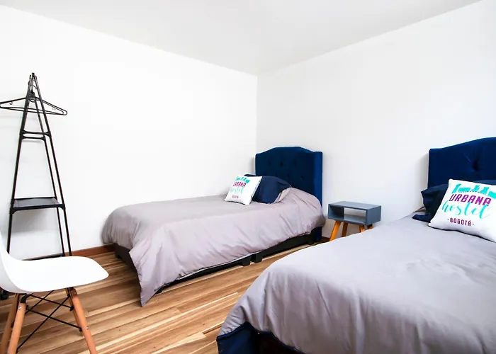 Urbana Hostel